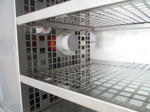 五金行業(yè)高低溫沖擊測試箱